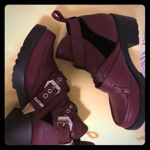 Brand new Burgundy booties from Tobi